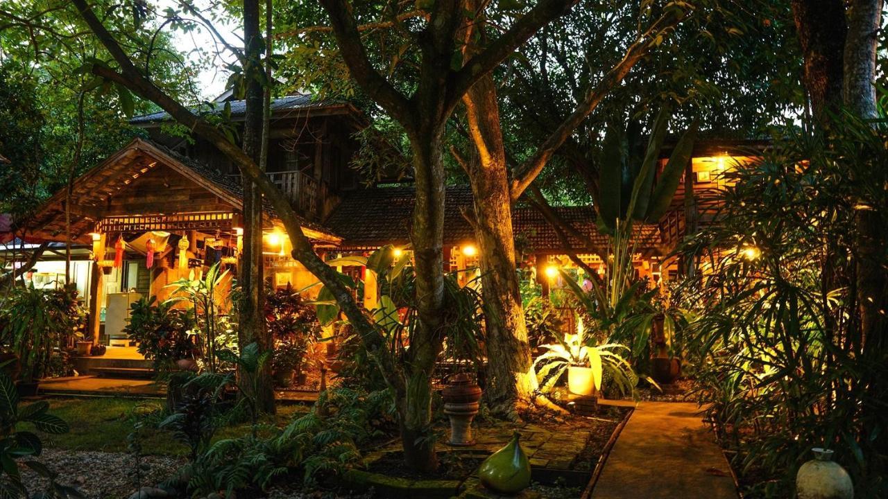 Tongluang Inthanon Homestay โต้งหลวงอินทนนท์โฮมสเตย์ Chom Thong Zewnętrze zdjęcie